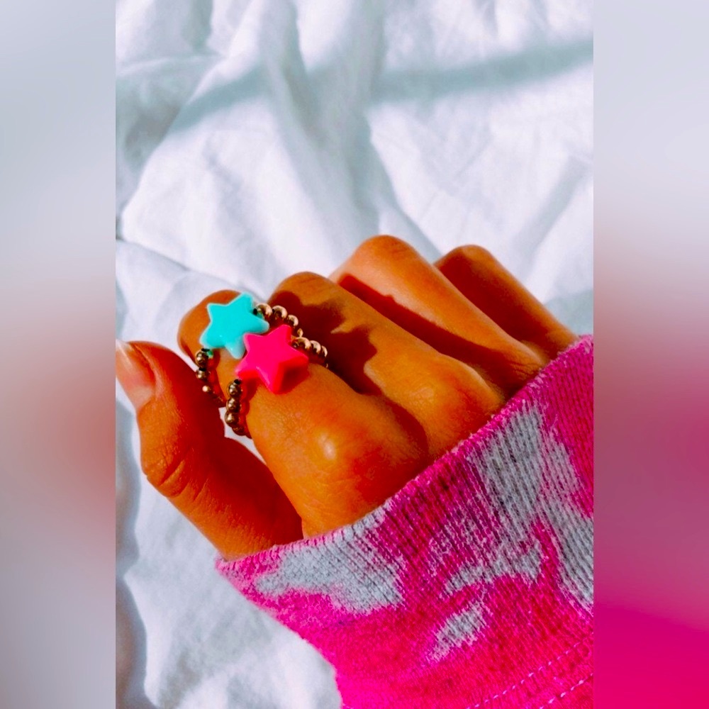⭐️⭐️⭐️Preppy Star Rings⭐️⭐️⭐️ - Picture 2 of 6
